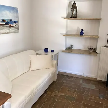 Villa Avrapatmos1 *