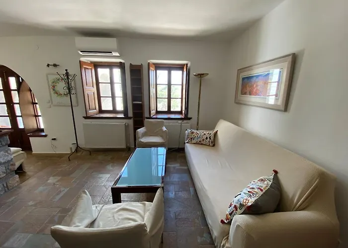 فيلة Avrapatmos1