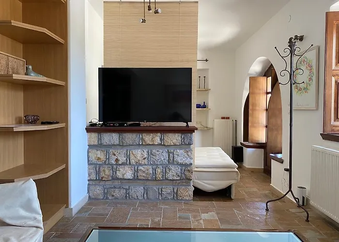 Avrapatmos1 فيلة سكالا