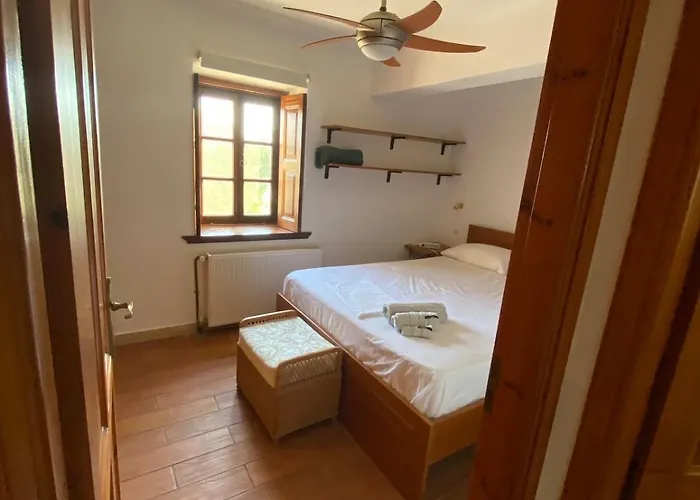 فيلة Avrapatmos1 سكالا